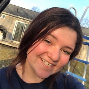 Meet your Posher, Mackenzie